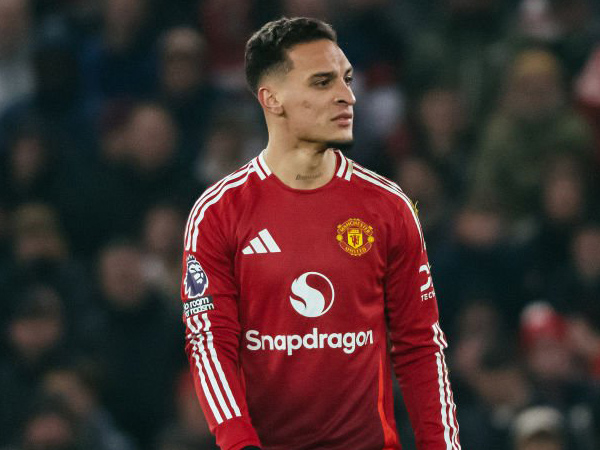 Antony Tolak Benfica demi Kembai ke Real Betis